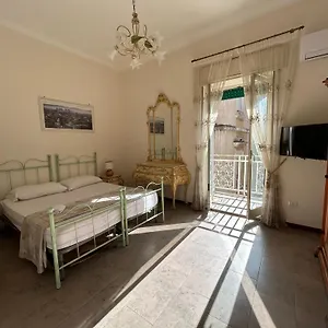 Casa Giulia Napoli